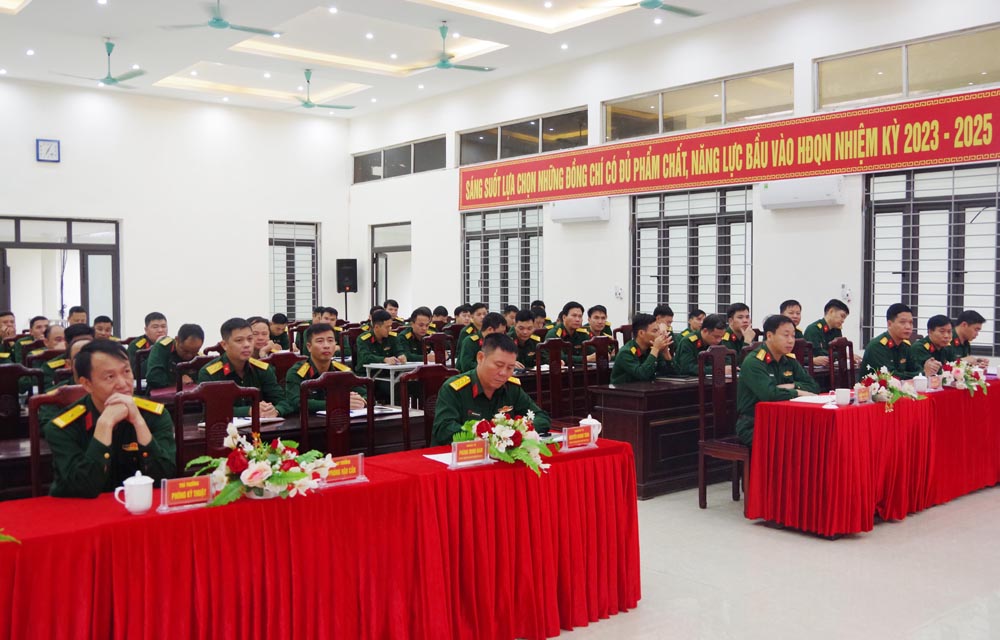 Các đại biểu tham gia lớp bồi dưỡng. anh KMDT (2).JPG