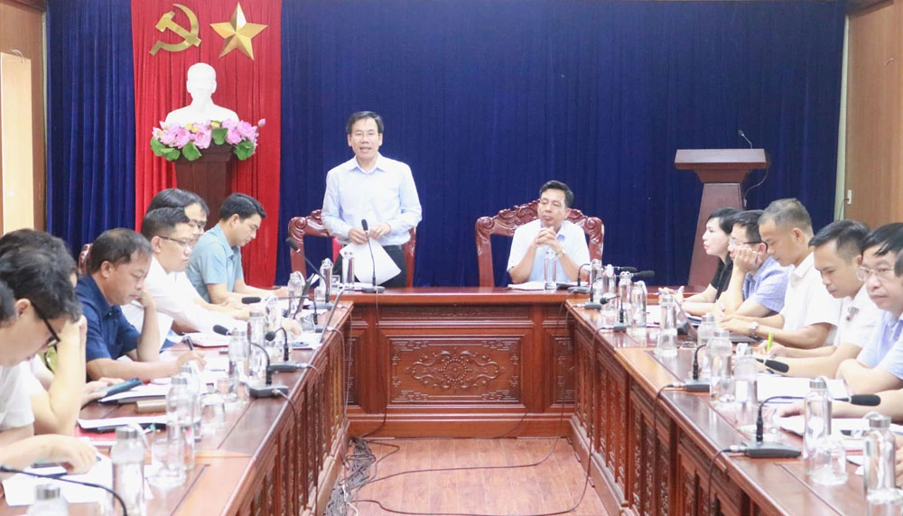 Đồng chí Dương Đức Huy, Trưởng Ban Tuyên giáo Tỉnh ủy kết luạn buổi làm việc.jpg