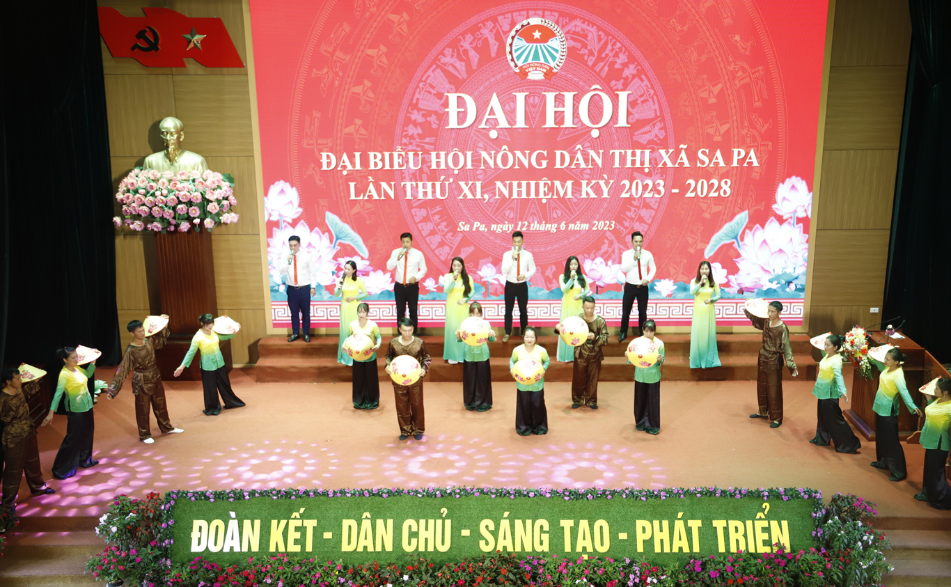 Văn nghệ chào mừng Đại hội. _MG_8728.JPG
