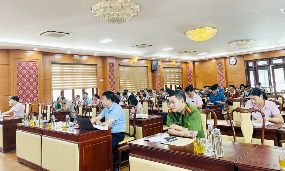 Đại biểu dự hội nghị. z4833781958655_e26c5266f5bd715d63bd09a2c4f88325.jpg