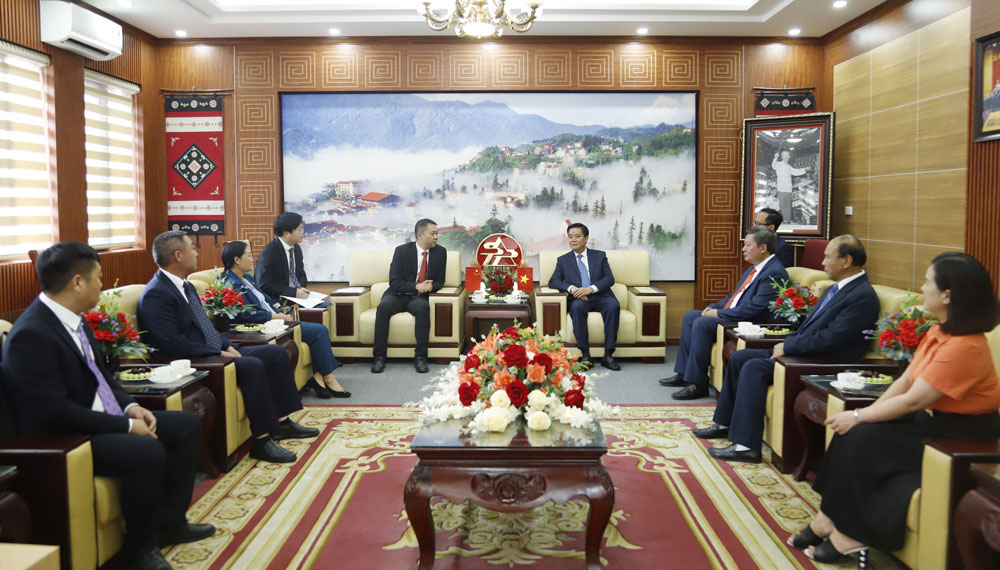 Quang cảnh buổi tiếp xã giao. _MG_0419.JPG