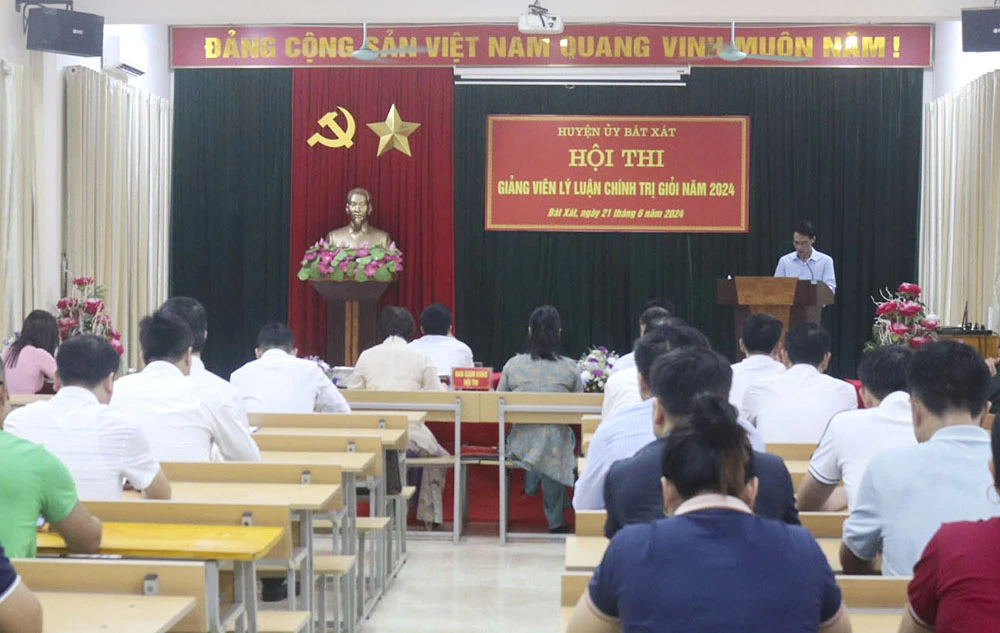 Quang cảnh Hội thi.jpg