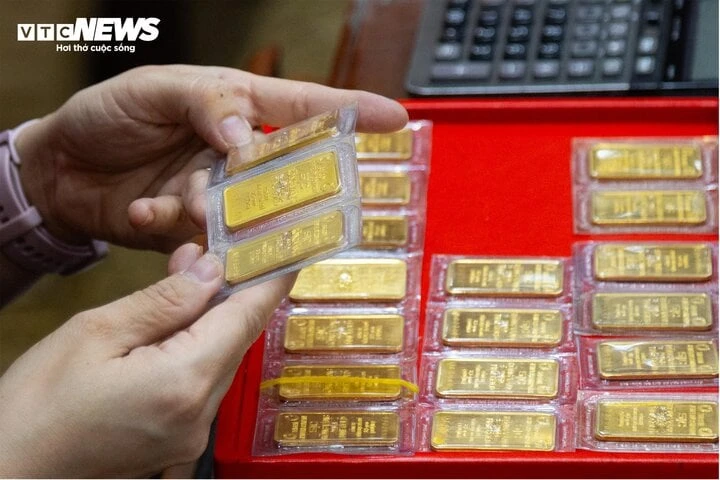 Vượt 85 triệu đồng/lượng, giá vàng nhẫn trong nước lập kỷ lục mới. (Ảnh: Minh Đức).