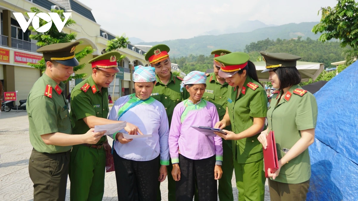 Lào Cai có gần 70% dân số là đồng bào thiểu số.