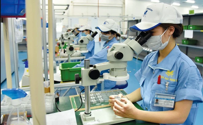 Đề xuất điều chỉnh mức lương tối thiểu tăng bình quân 6% từ 1/7/2024.