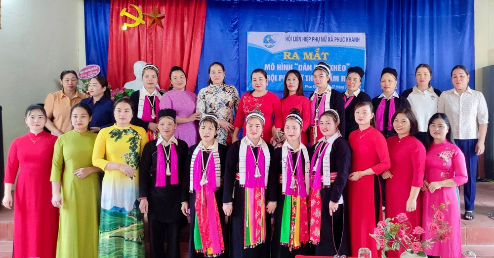 Ra mắt mô hình Dân vận khéo thôn Đầm Rụng, xã Phúc Khánh.jpg