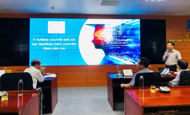 trường chuyên.jpg