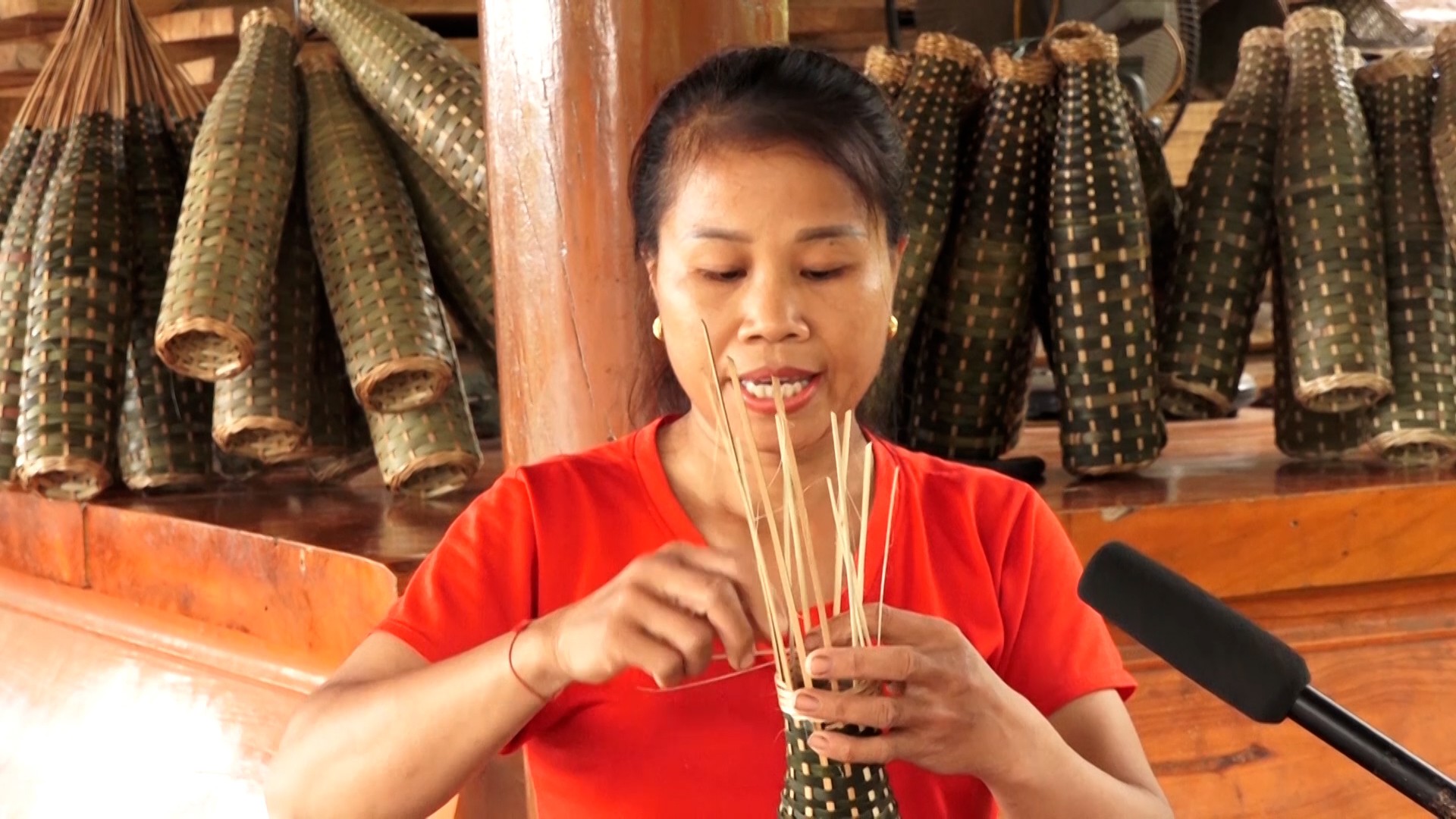 https://cdn.baolaocai.vn/images/a75e79220b80b419e6dd513625d56f5f8b3faef95ffc0a1e4c1eb386df3f465632cf21e655c1316f4dadcb904fe0f0fd/chi-tinh.jpg