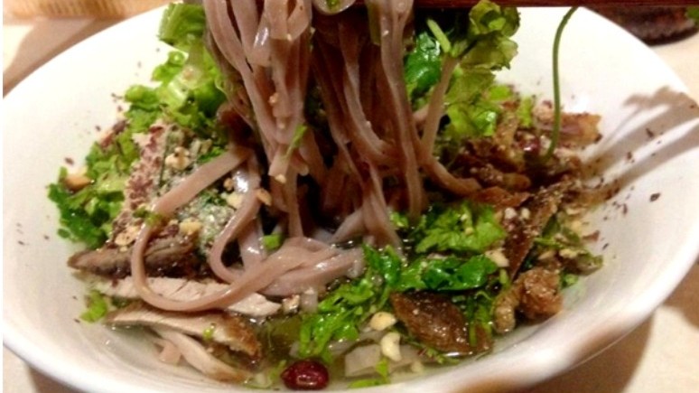 לפו בק הא יש צבע ורוד. 2-9276.jpg