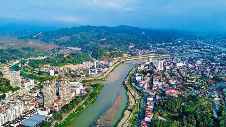 Đón bình minh ở nơi sông Hồng đổ về biển 