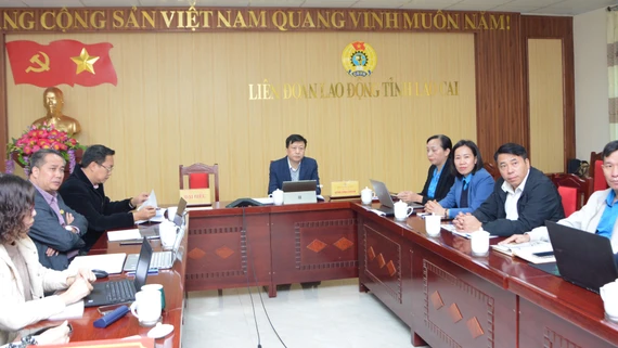 Tiếp tục xây dựng đội ngũ công nhân Việt Nam hiện đại, lớn mạnh