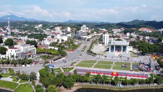 Hướng tới mục tiêu lớn và hành động ngay từ cơ sở