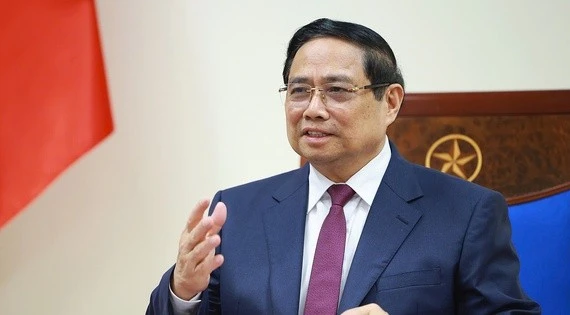 Thủ tướng Phạm Minh Chính điện đàm với Thủ tướng Algeria, đề nghị hỗ trợ Việt Nam bảo đảm an ninh năng lượng