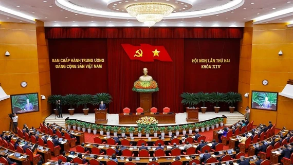 Thông báo Hội nghị lần thứ hai Ban Chấp hành Trung ương Đảng khóa XIV