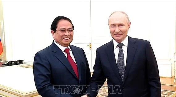 Thủ tướng Chính phủ Phạm Minh Chính hội kiến Tổng thống Liên bang Nga Vladimir Putin