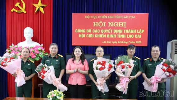 Công bố các quyết định thành lập Hội Cựu chiến binh tỉnh Lào Cai