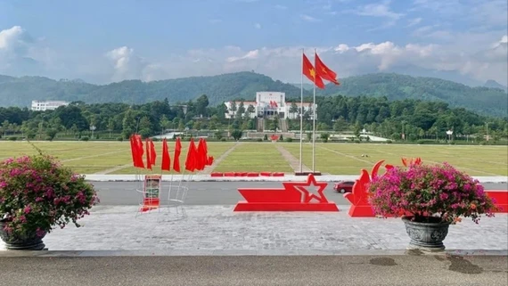 Sẽ tổ chức bắn pháo hoa tầm thấp chào mừng Festival sông Hồng 2025 