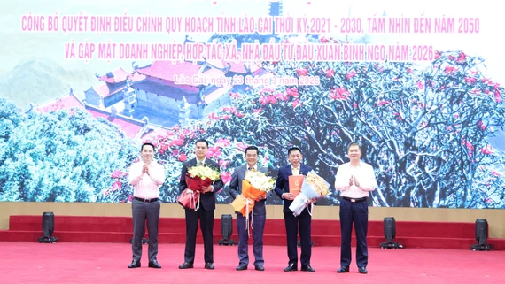 Lào Cai tạo mọi điều kiện thuận lợi cho doanh nghiệp đến đầu tư