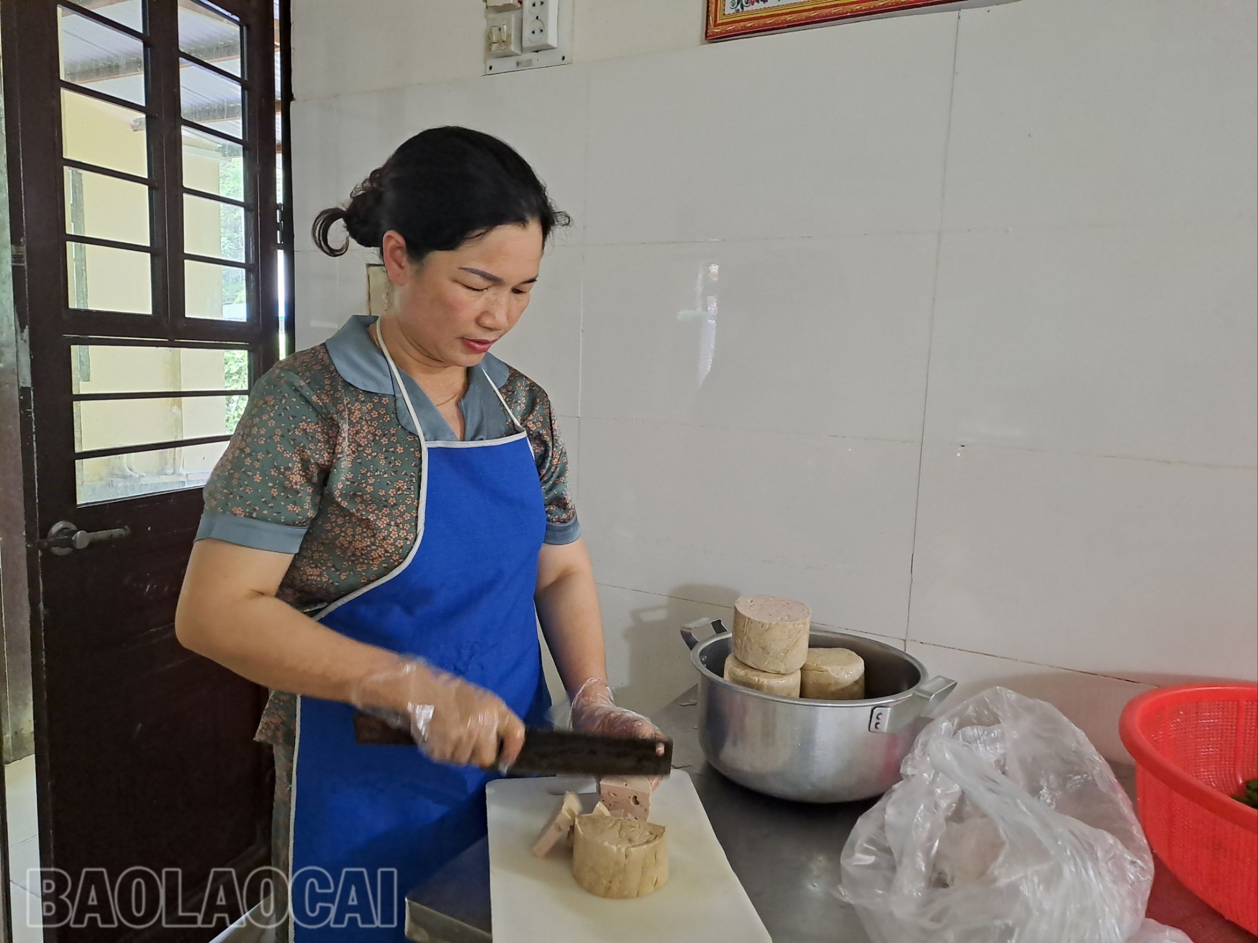 Thực phẩm được cung cấp từ những địa chỉ uy tín. Nguyên liệu trong bữa ăn được cung cấp từ địa chỉ uy tín..jpg