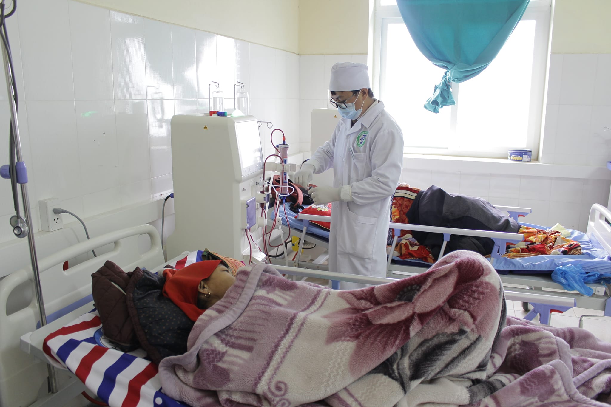 Duy trì công tác thường trực cấp cứu tại bệnh viện và ngoại viện. 307682317_555368056390360_4308721152683134186_n.jpg