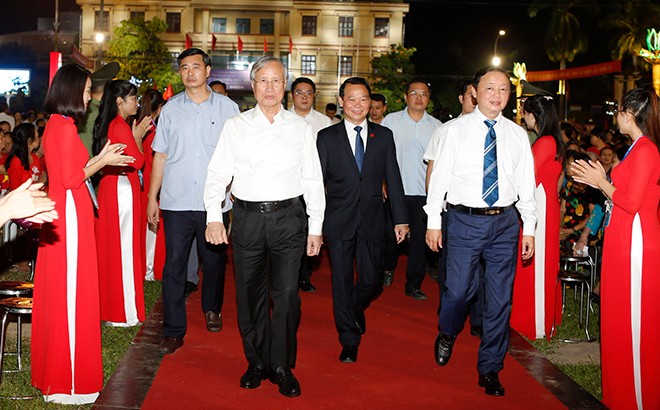 Lễ công bố Quy hoạch tỉnh Yên Bái thời kỳ 2021-2030, tầm nhìn đến năm 2050 và Quyết định công nhận thành phố Yên Bái là đô thị loại II ảnh 14