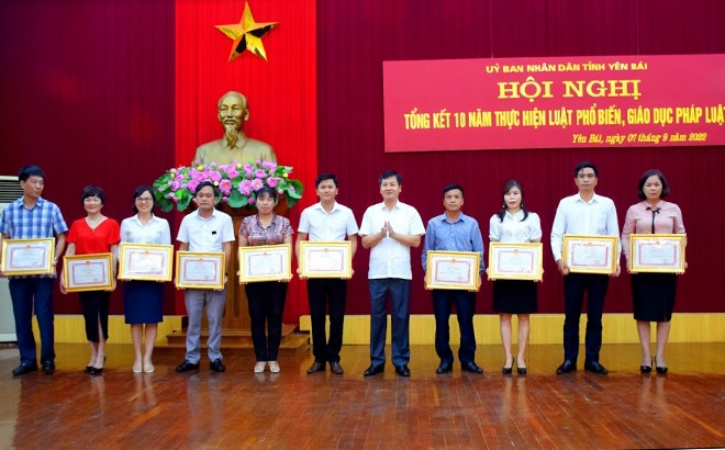 Yên Bái tổng kết 10 năm thực hiện Luật Phổ biến, giáo dục pháp luật ảnh 1 Yên Bái tổng kết 10 năm thực hiện Luật Phổ biến, giáo dục pháp luật ảnh 1
