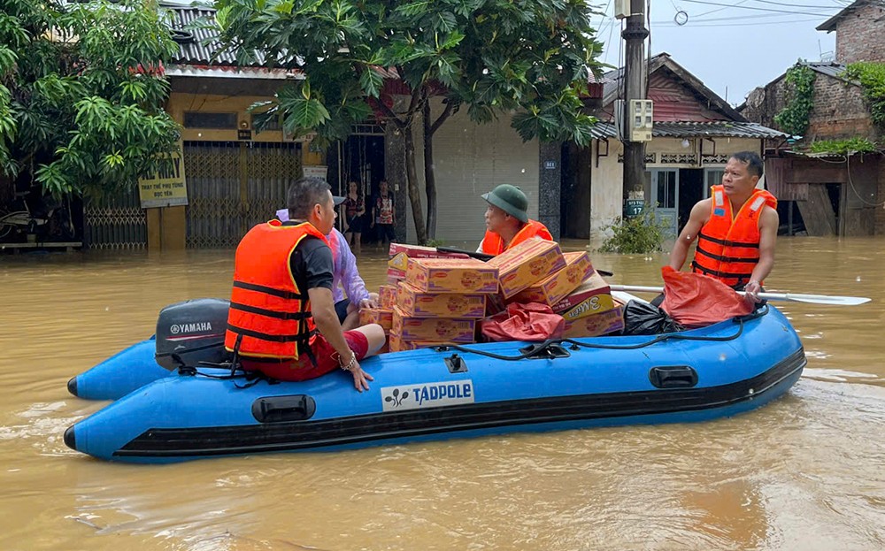 Yên Bái khắc phục hậu quả cơn bão số 3 - Bài 4: Tỏa sáng tình người trong bão lũ ảnh 1 Yên Bái khắc phục hậu quả cơn bão số 3 - Bài 4: Tỏa sáng tình người trong bão lũ ảnh 1