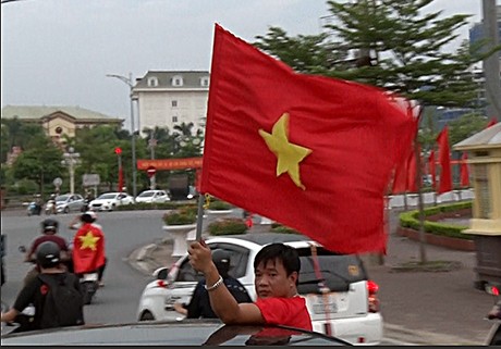 Người dân Yên Bái hết mình với Olympic Việt Nam ảnh 6 Người dân Yên Bái hết mình với Olympic Việt Nam ảnh 6