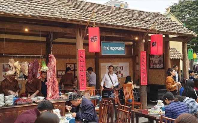 Tôn vinh 121 món ẩm thực tiêu biểu của Việt Nam ảnh 1 Tôn vinh 121 món ẩm thực tiêu biểu của Việt Nam ảnh 1