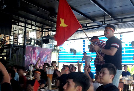 Người dân Yên Bái hết mình với Olympic Việt Nam ảnh 4 Người dân Yên Bái hết mình với Olympic Việt Nam ảnh 4