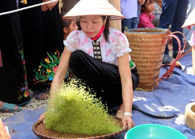 Rộn ràng Lễ hội cốm Tú Lệ, huyện Văn Chấn ảnh 6