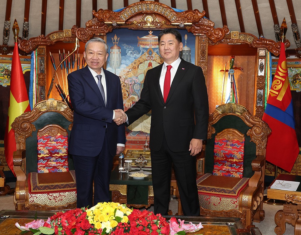Tổng thống Mông Cổ chủ trì lễ đón Tổng Bí thư, Chủ tịch nước Tô Lâm ảnh 6 Tổng thống Mông Cổ chủ trì lễ đón Tổng Bí thư, Chủ tịch nước Tô Lâm ảnh 6