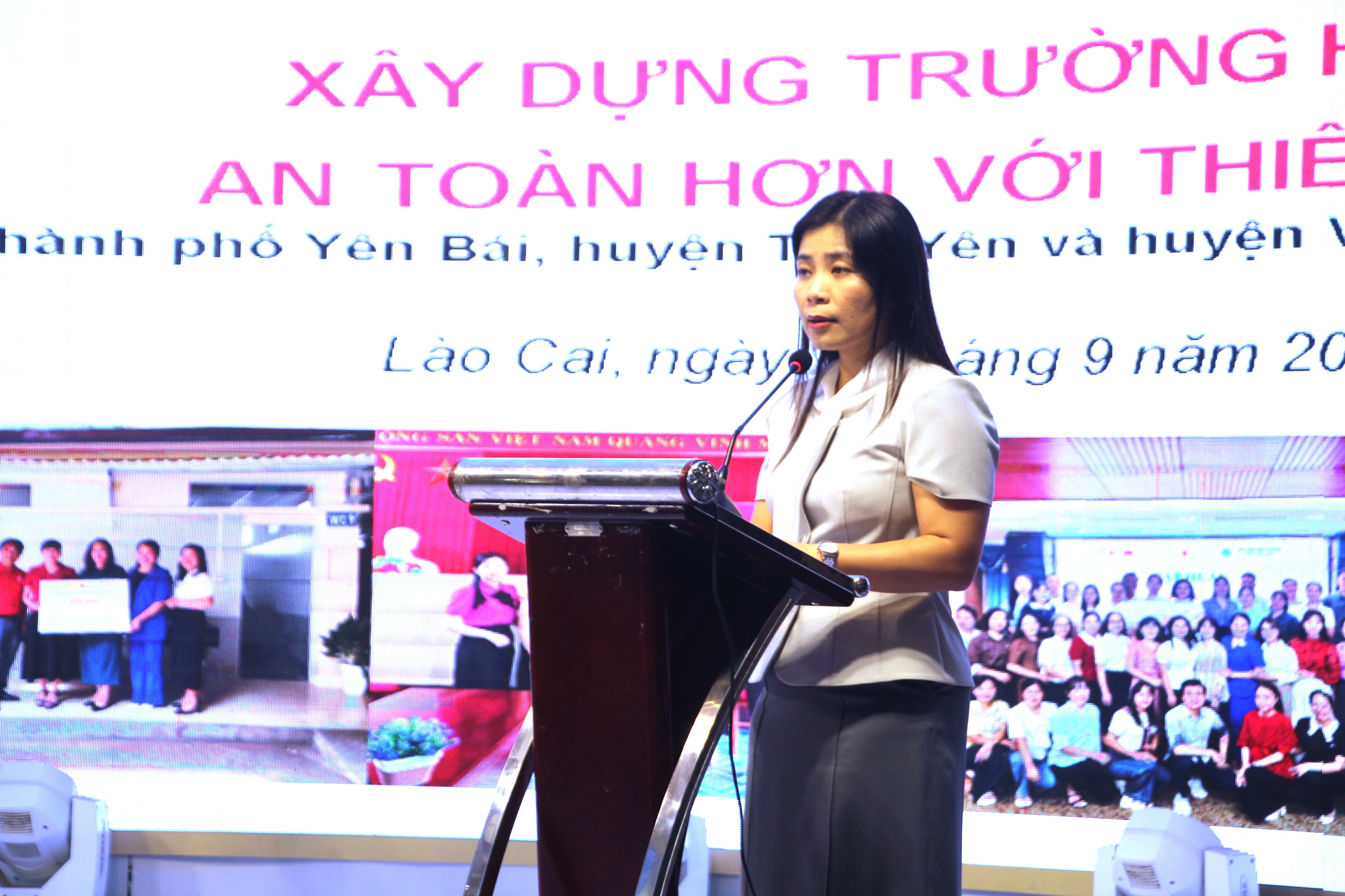 Đồng chí Trần Thị Thanh Thủy - Phó Chủ tịch Hội Liên hiệp Phụ nữ tỉnh Lào Cai, Giám đốc Trung tâm Hỗ trợ phụ nữ tỉnh, Phó Ban quản lý Dự án phát biểu tại Hội nghị. img-6272.jpg