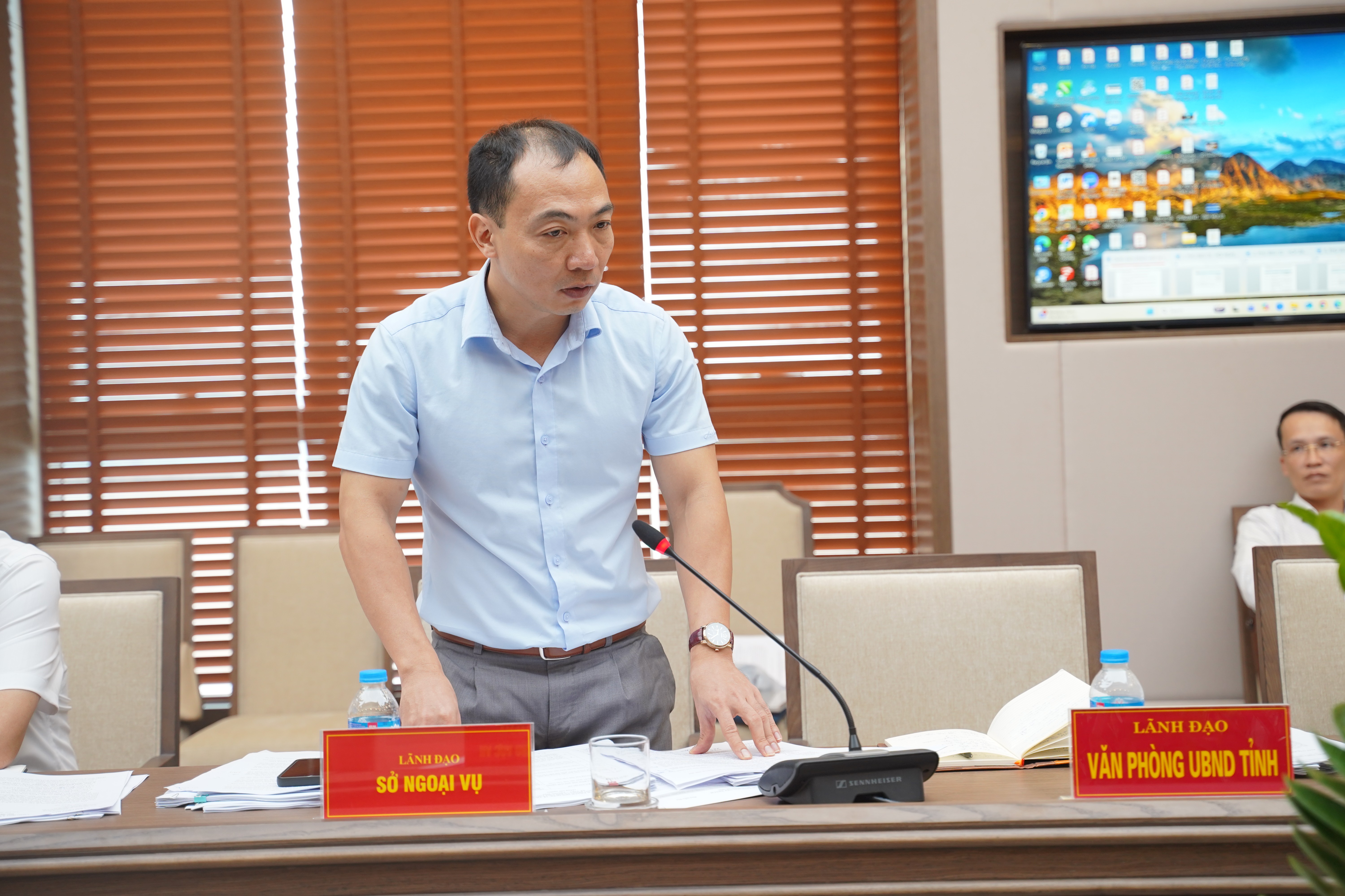 Các ngành báo cáo công tác chuẩn bị hội chợ. dsc00846.jpg