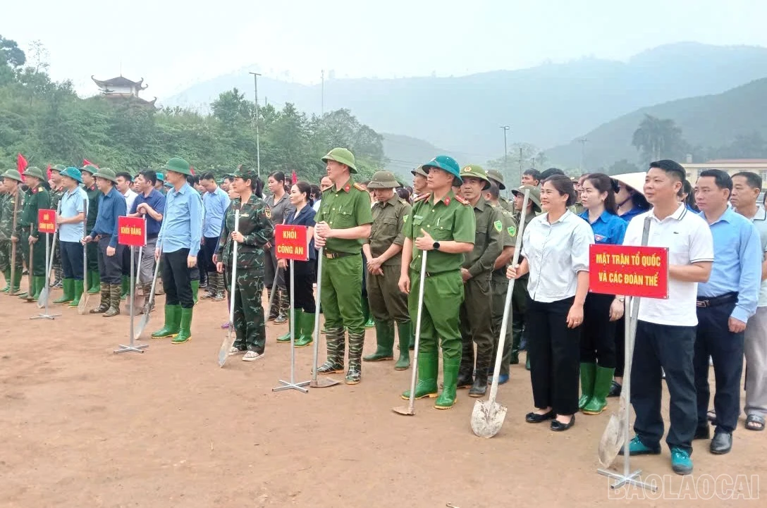Quang cảnh buổi lễ.