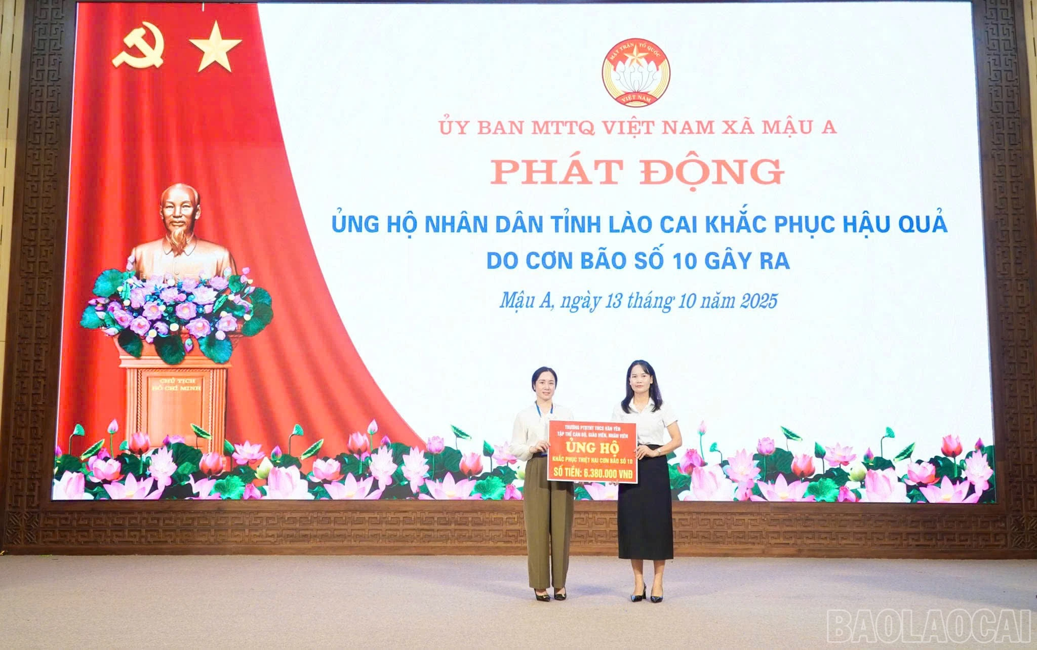 Các đơn vị trên địa bàn xã Mậu A quyên góp ủng hộ.