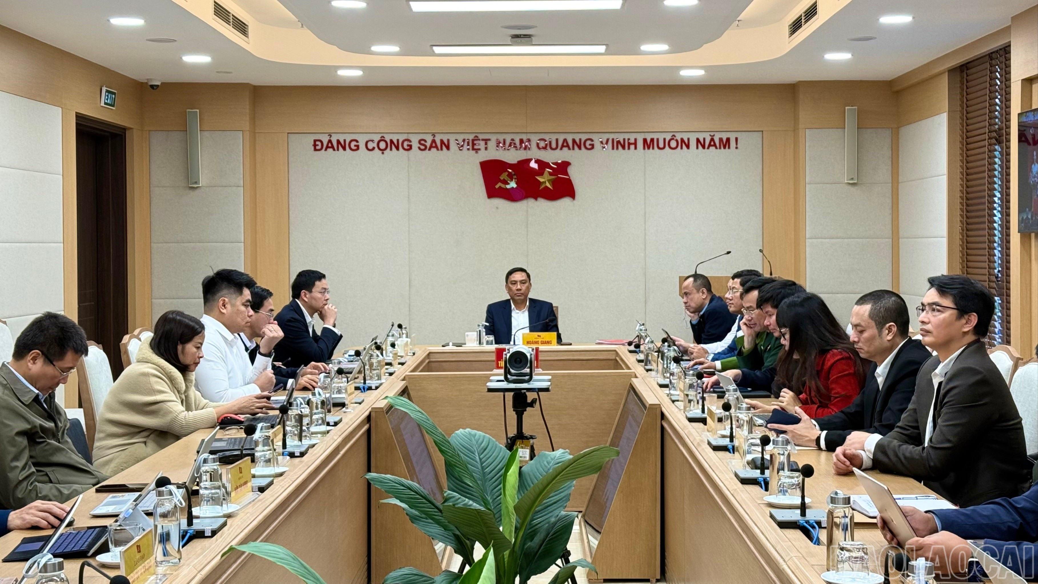 Các đại biểu dự hội nghị tại điểm cầu tỉnh Lào Cai.