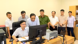 Đẩy mạnh số hoá, tạo lập dữ liệu để phục vụ chuyển đổi số toàn diện