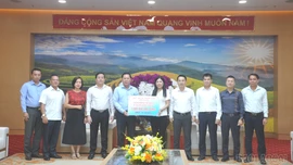 Thành phố Cần Thơ ủng hộ Lào Cai 1 tỷ đồng khắc phục hậu quả thiên tai