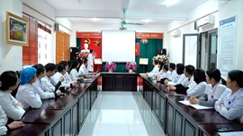 Nâng cao năng lực cán bộ y tế từ sinh hoạt khoa học chuyên đề