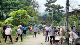 Nông dân Yên Bình chung sức xây dựng nông thôn mới