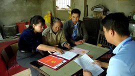 Giải quyết thủ tục hành chính tại nhà: Cách làm hiệu quả ở Cốc San