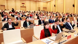 HĐND tỉnh thông qua 8 nghị quyết tại Kỳ họp thứ Tám