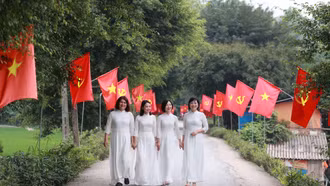 Người dân Lào Cai mừng ngày hội thống nhất