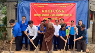 Phát huy vai trò của thanh niên trong xóa nhà tạm 