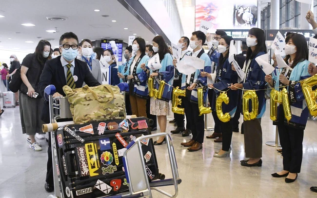 Nhật Bản nới lỏng quy định với du khách Trung Quốc ảnh 1