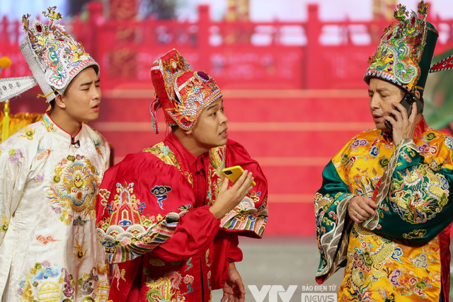 Táo quân 2022: Táo Giao thông tung lắm chiêu trò - Ảnh 7. Táo quân 2022: Táo Giao thông tung lắm chiêu trò - Ảnh 7.