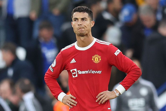 Ronaldo đề nghị MU cho phép ra đi ngay trong hè này - Ảnh 1. Ronaldo đề nghị MU cho phép ra đi ngay trong hè này - Ảnh 1.