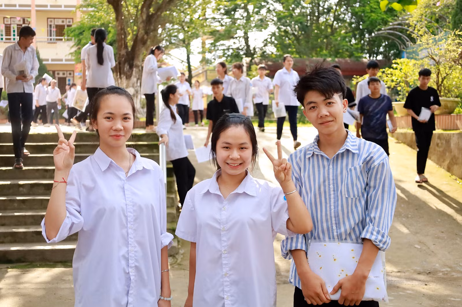 Chuẩn bị tốt tinh thần cho ngày thi thứ 2.