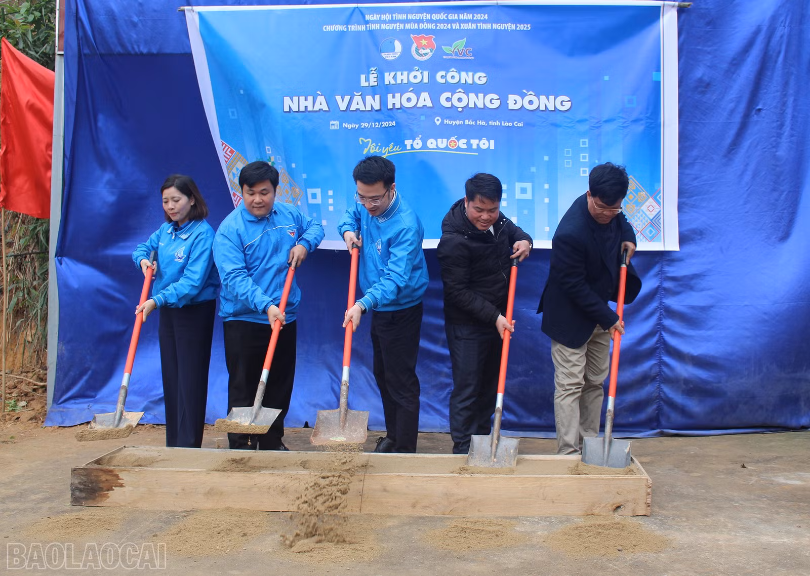 Khởi công xây dựng Nhà văn hóa thôn Nậm Khánh.